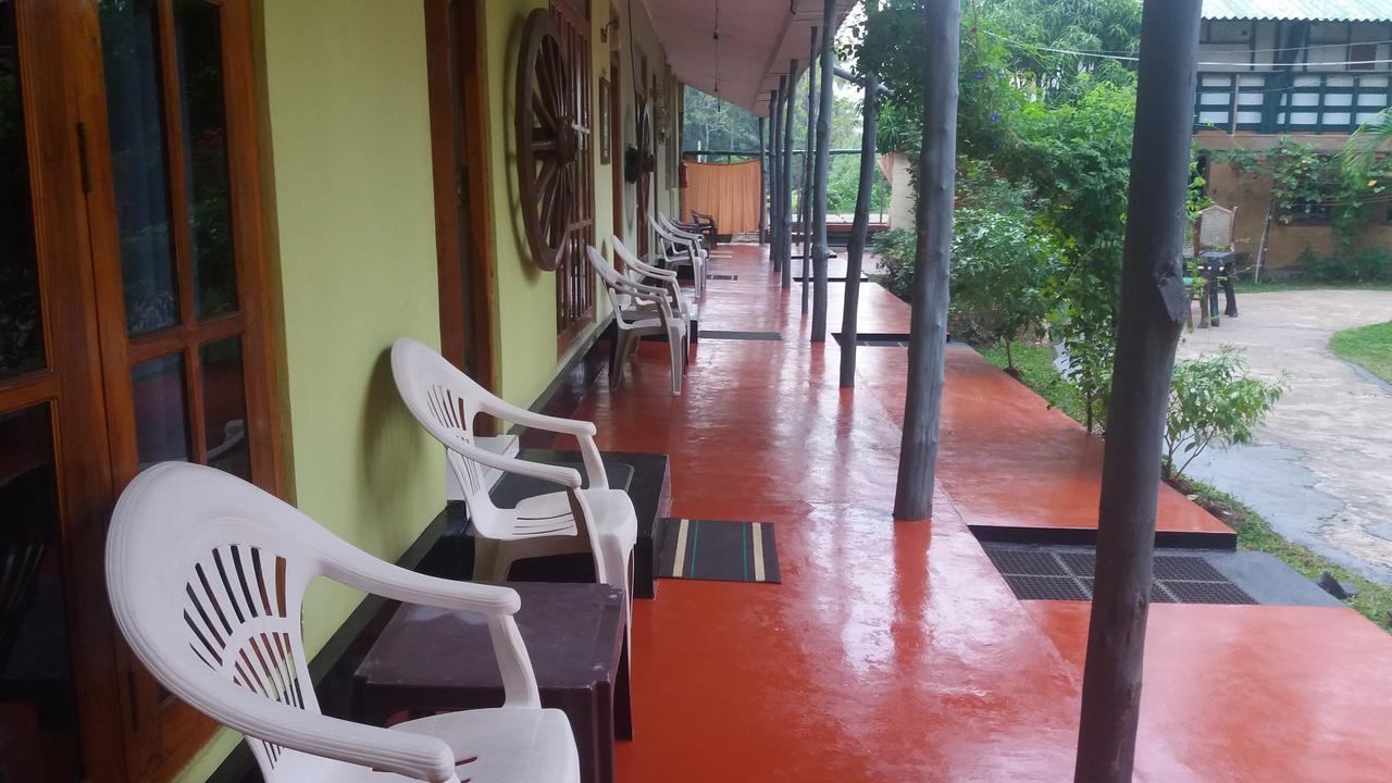 Villa Champagne Tissamaharama Exterior photo